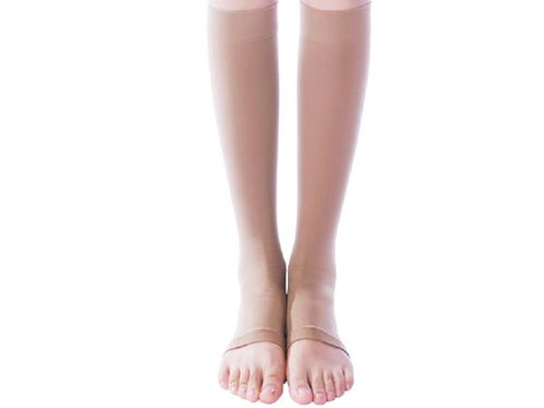 靜脈曲張襪的最佳穿著時(shí)機(jī)與注意事項(xiàng)