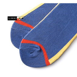 四季款潮流男女精品中筒襪 運(yùn)動(dòng)防臭、全棉舒適，盡顯時(shí)尚活力